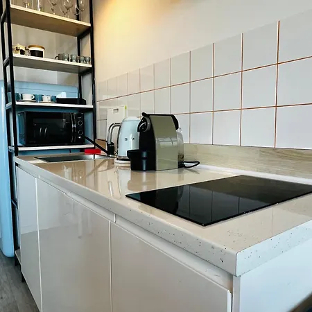 Lazienki Krolewskie Studio Z Antresola I Widokiem Varšava Exteriér fotografie