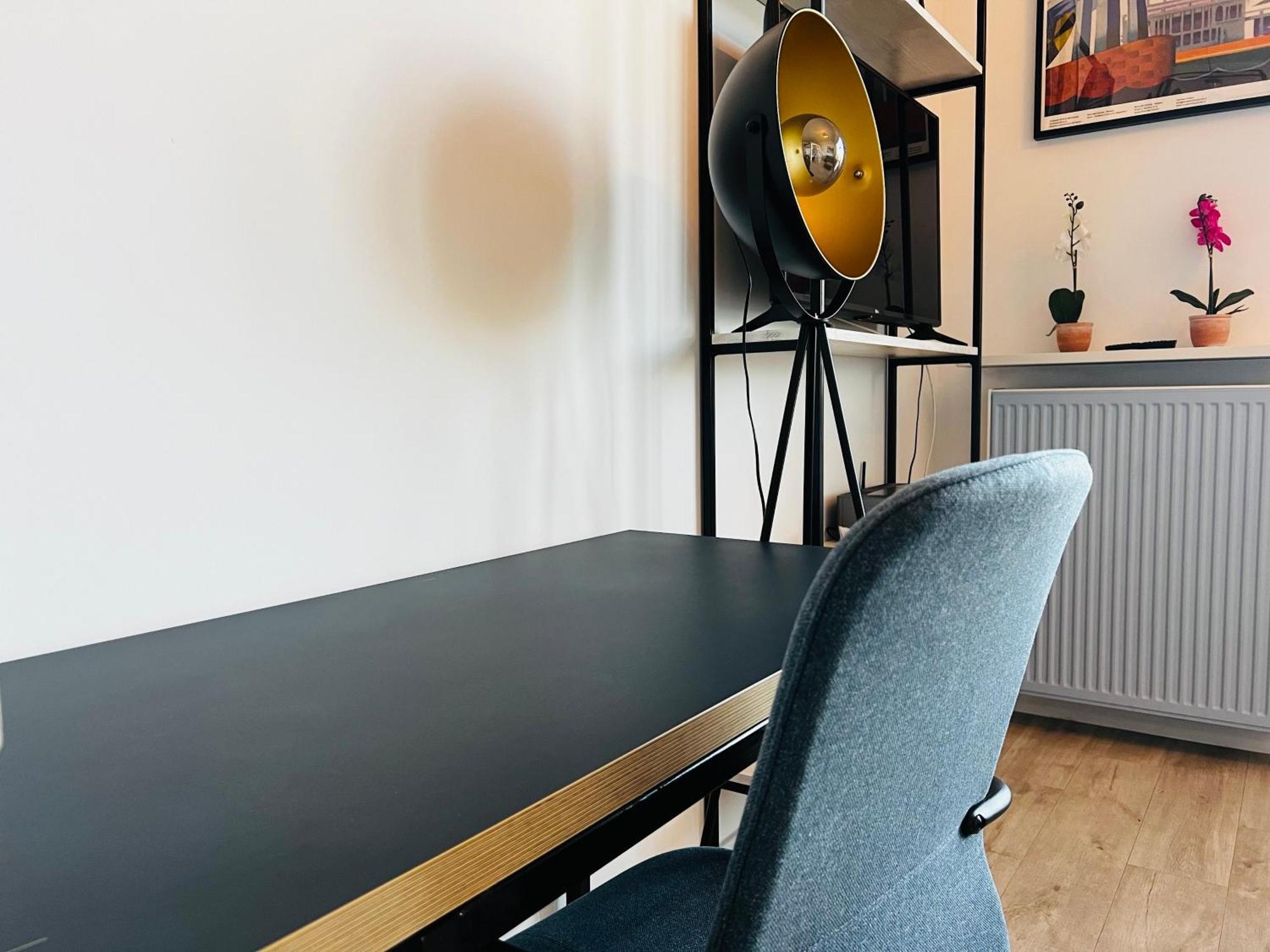Apartment Lazienki Krolewskie Z Antresola I Widokiem Warsaw